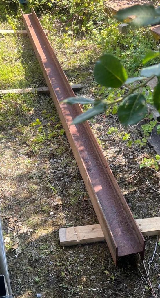 Poutrel, Ophalen, Zo goed als nieuw