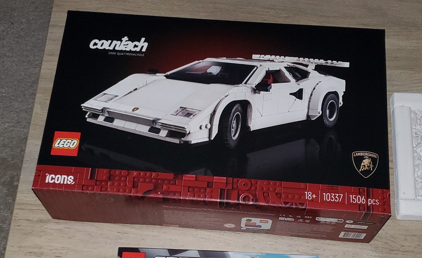 Lego 10337 Lamborghini Countach

145 euro (Nieuw)


Af te ha, Ophalen, Lego