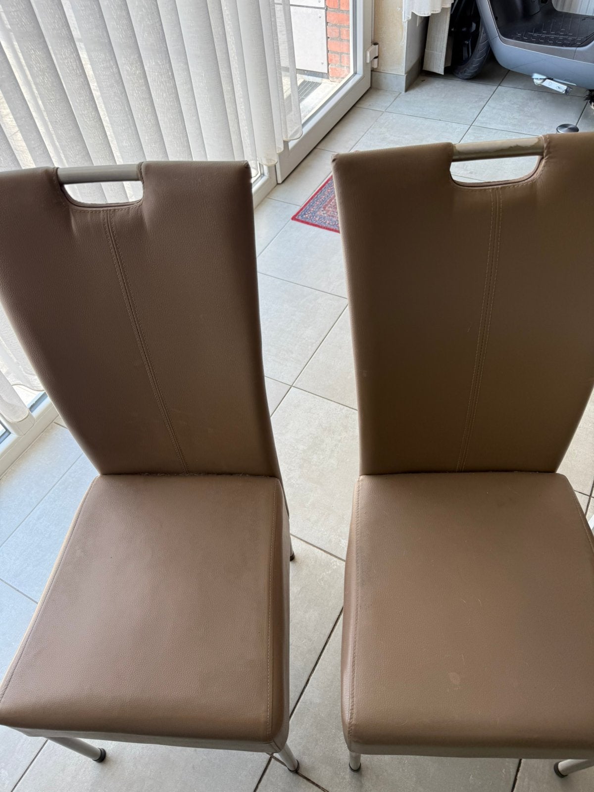 4 leren stoelen in mooie staat te Nazareth., Enlèvement, Utilisé