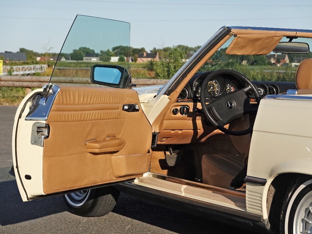 Mercedes-Benz 380 SL – 1984 – bijzonder mooie staat, foto 11