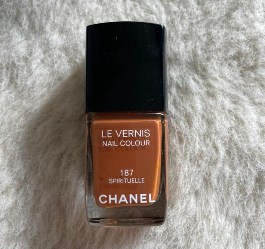 Le vernis chanel 187 spirituelle, Bruin, Nieuw, Ophalen of Verzenden, Accessoires