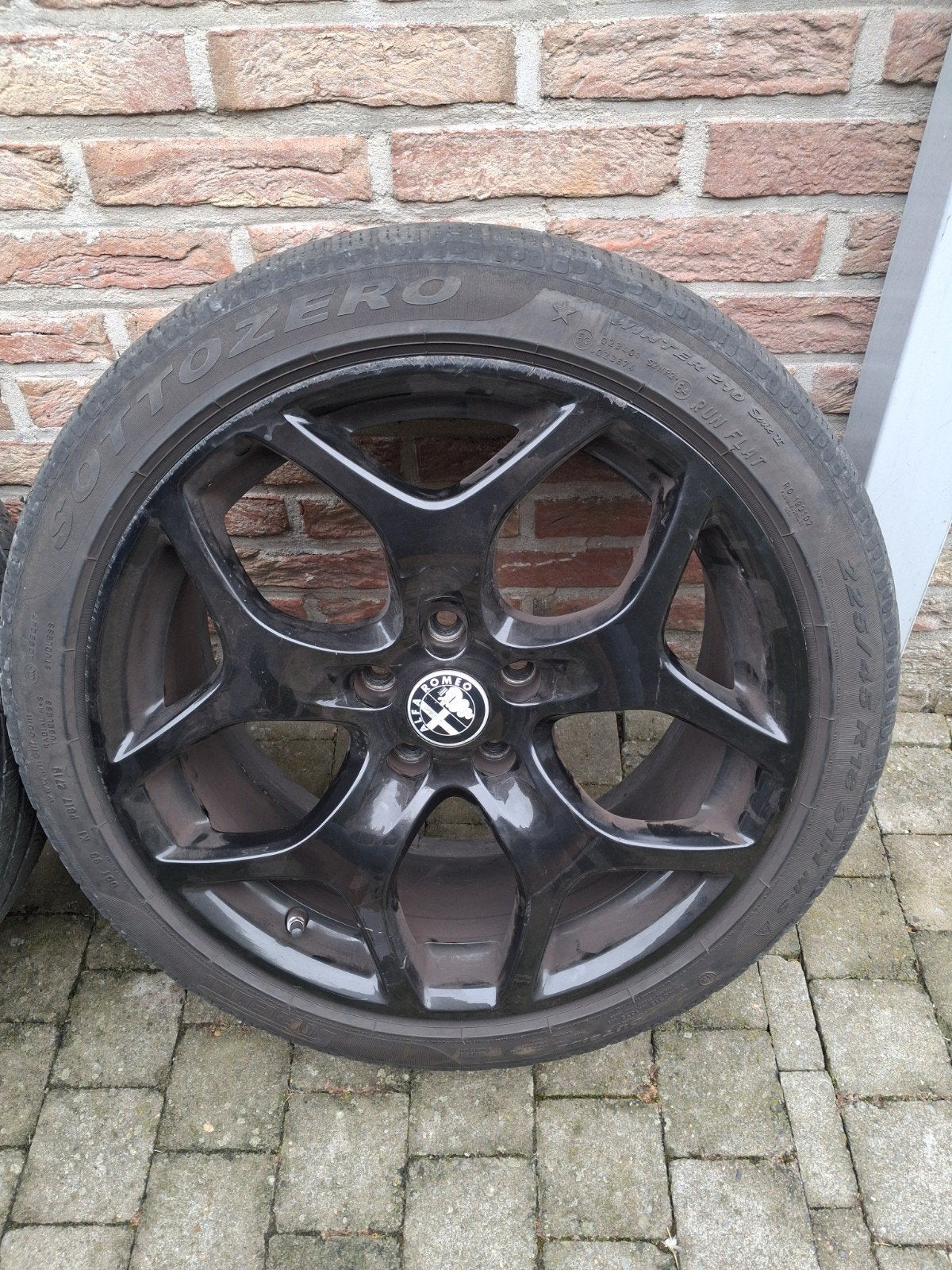 jantes alfa romeo 18 pouces, Enlèvement ou Envoi, 18 pouces, Pneu(s)