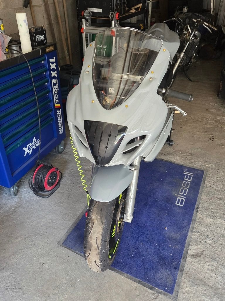 Sv 650 carbu piste, Motoren, Motoren | Suzuki, 2 cilinders, Occasion, Minimaal motorrijbewijs A2, Handgeschakeld