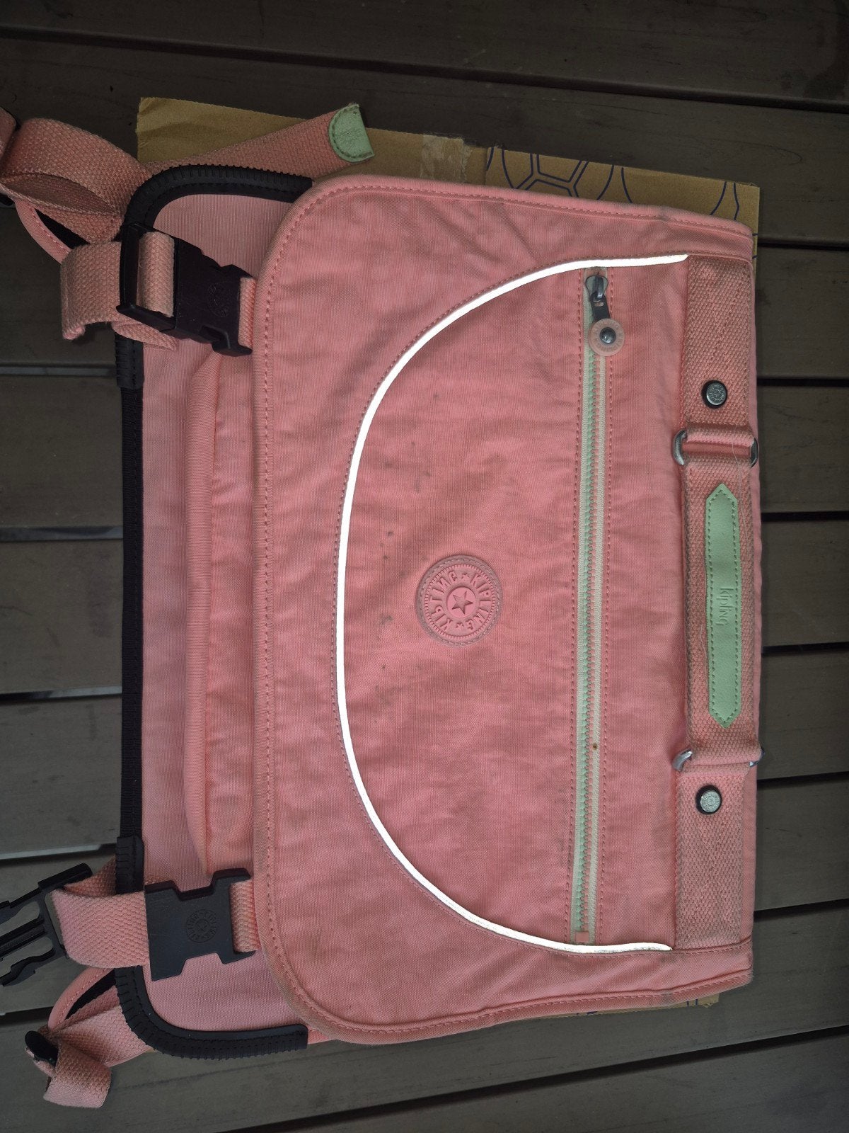 Te Koop boekentas van kipling roos., Ophalen, Gebruikt, Roze, Aktetas of Boekentas