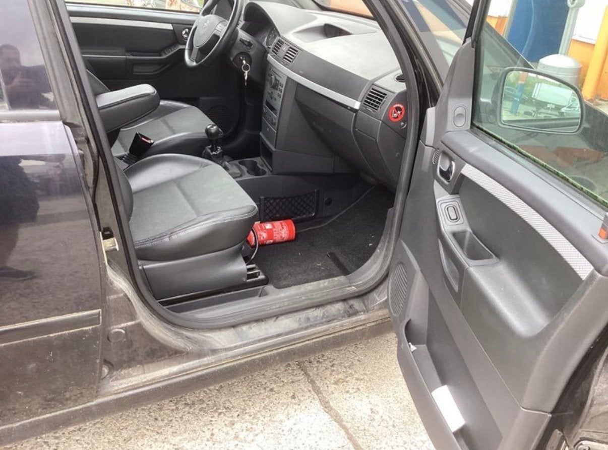 Opel Meriva 1.3 cdti 169000 km, Auto's, Automaat, Zwart, Zwart, Leder