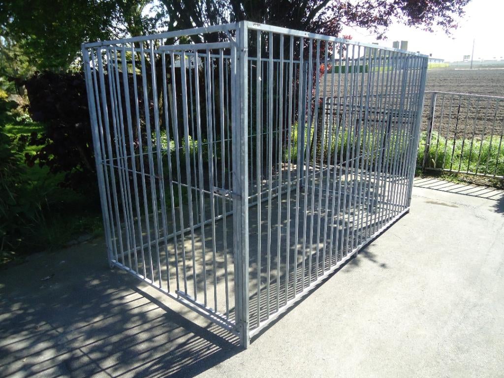 hondenren 3 meter op 1,5 meter en 180 cm hoog, Dieren en Toebehoren, Hondenhokken, Ophalen, Hondenkennel, 110 cm of meer, 100 cm of meer