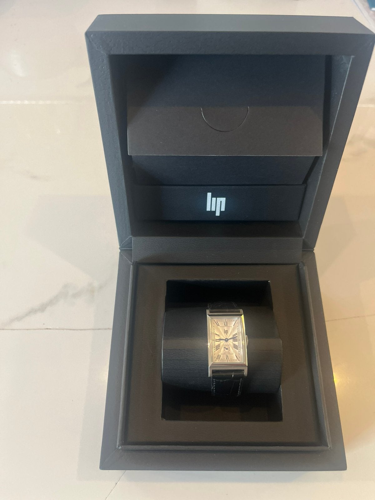 Montre LIP churchill T18, Bijoux, Sacs & Beauté, Enlèvement ou Envoi, Cuir, Acier, Neuf