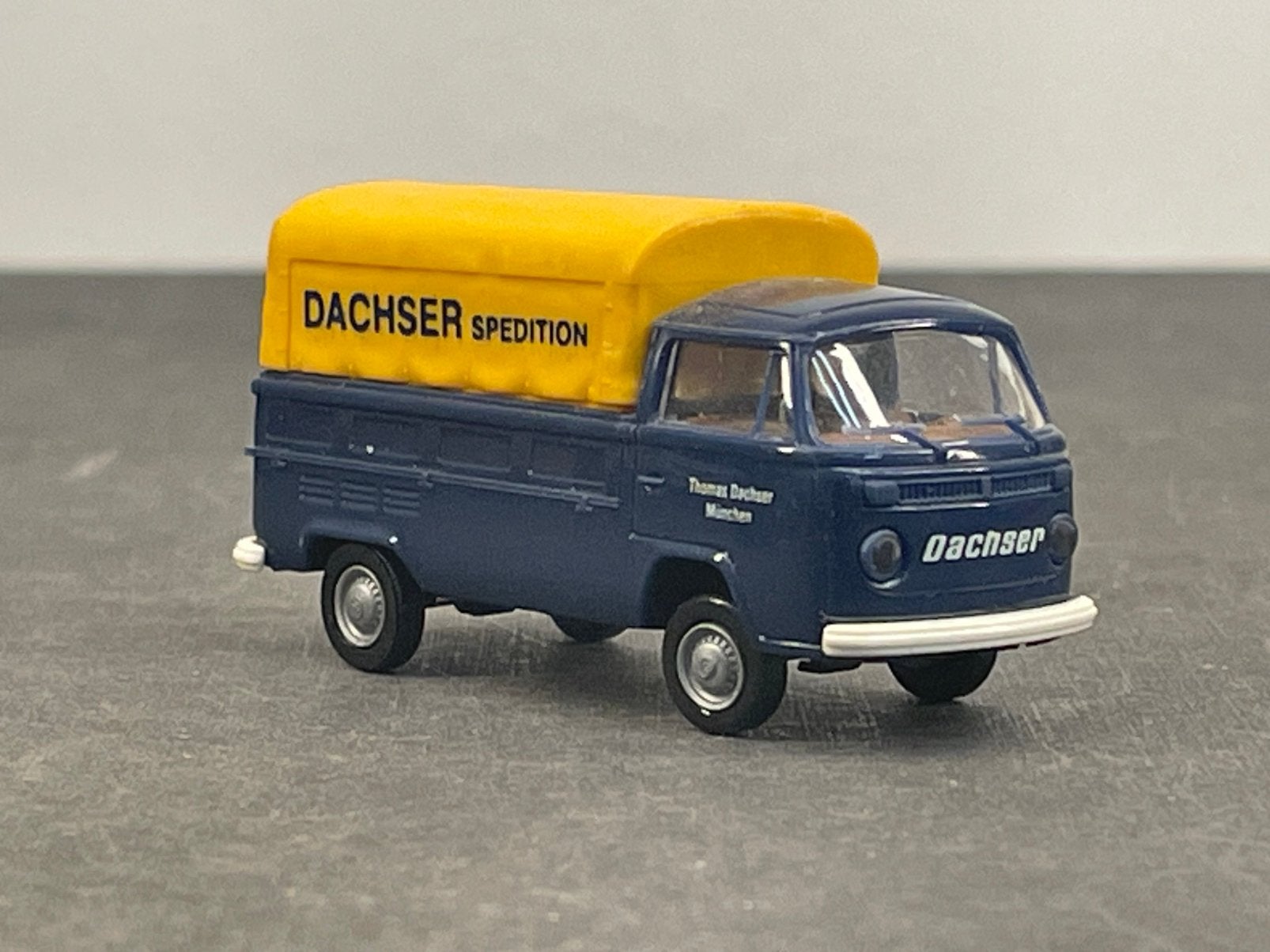 Brekina VW T2 DACHSER 1:87, Ophalen of Verzenden, Zo goed als nieuw, Bus of Vrachtwagen, Brekina