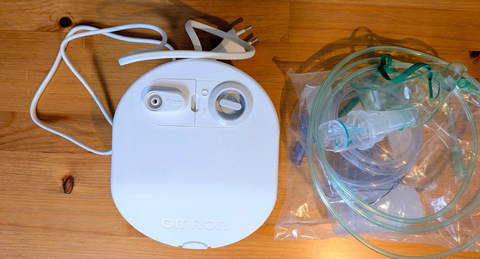 OMRON X101 Easy Inhalator (Volwassenen/Kinderen) - Als nieuw, Ophalen of Verzenden, Zo goed als nieuw