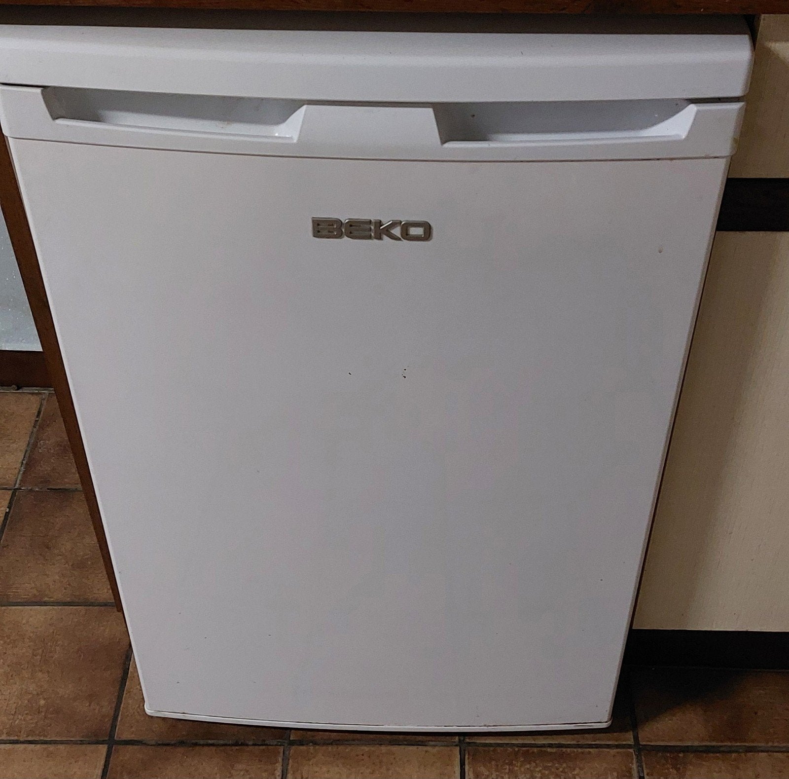 Beko tafelmodel koelkast met vriesvak, Elektronische apparatuur, Ophalen