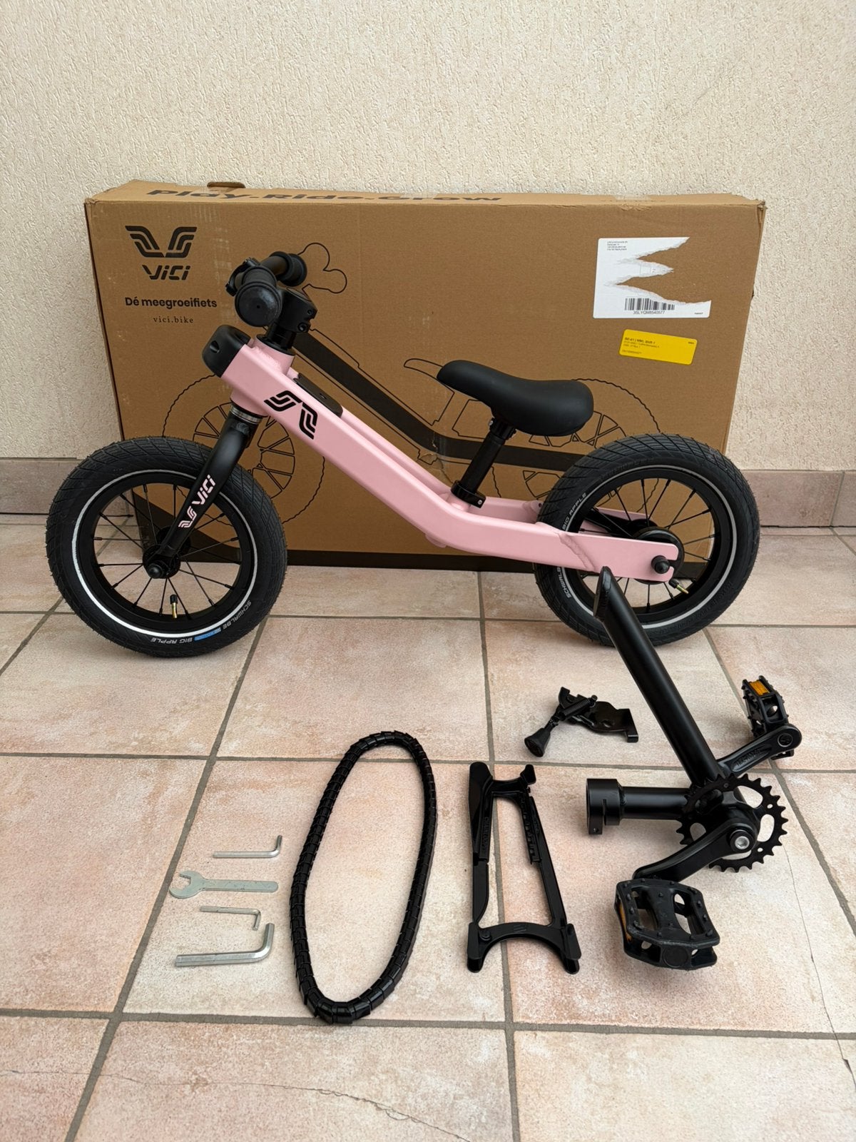 Vici loopfiets / eerste fiets VASTE PRIJS, Enfants & Bébés, Jouets | Extérieur | Véhicules & Draisiennes, Comme neuf, Vélo d'équilibre