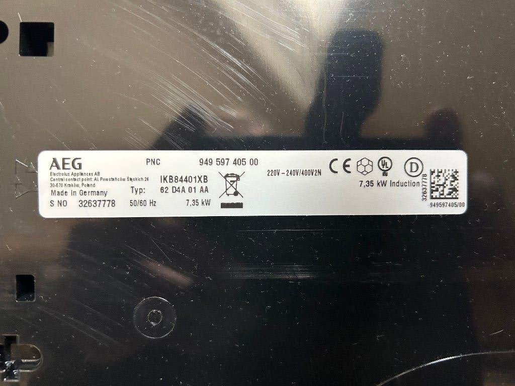 kookplaat inductie AEG  IKB84401XB, Elektronische apparatuur, Ophalen, 4 kookzones, Zo goed als nieuw, Inbouw