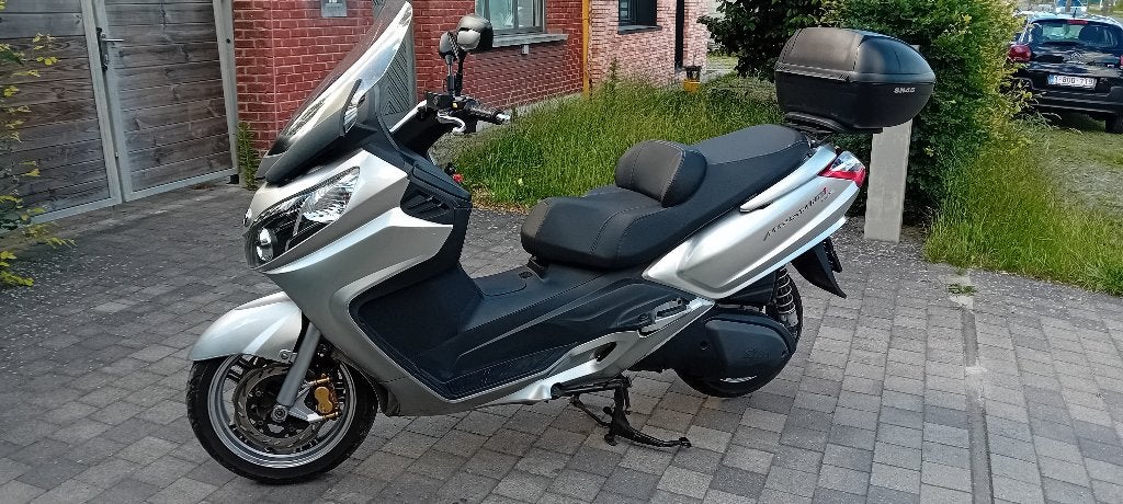 Sym Maxsym 600i, Motoren, Particulier, Cardan-aandrijving