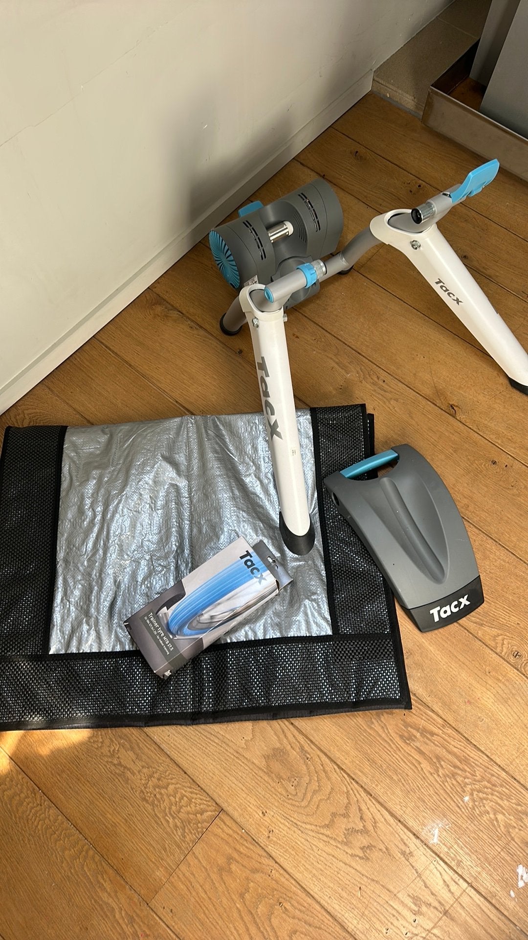 Tacx indoor fietsroller, Vélos & Vélomoteurs, Accessoires vélo | Autres Accessoires de vélo, Enlèvement