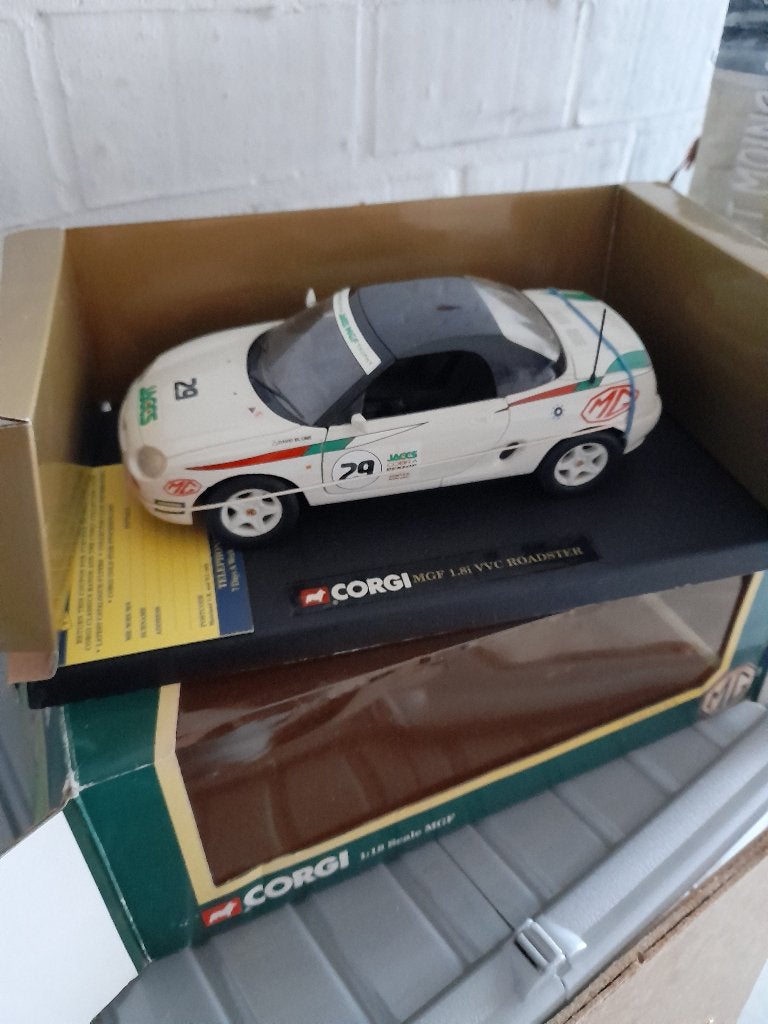3 X 1/18 MGF CORGI, Verzenden, Gebruikt, Auto, Overige merken
