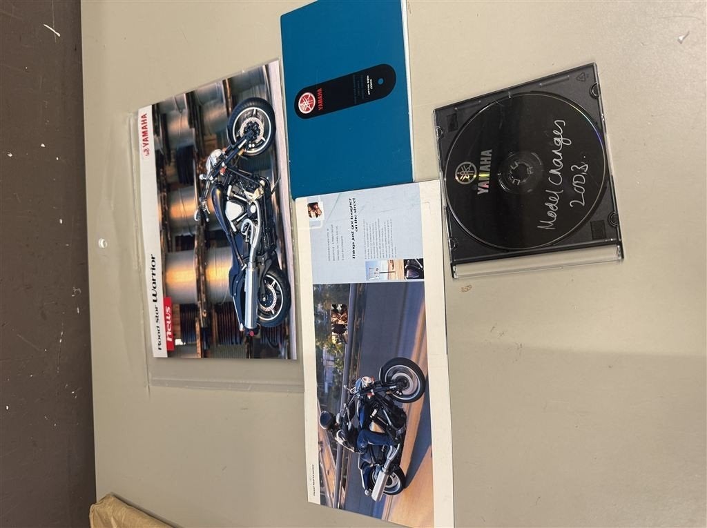 Yamaha Road Star Warrior Motorfiets Perskit Pack Promo Motor, Boeken, Catalogussen en Folders, Zo goed als nieuw, Ophalen of Verzenden