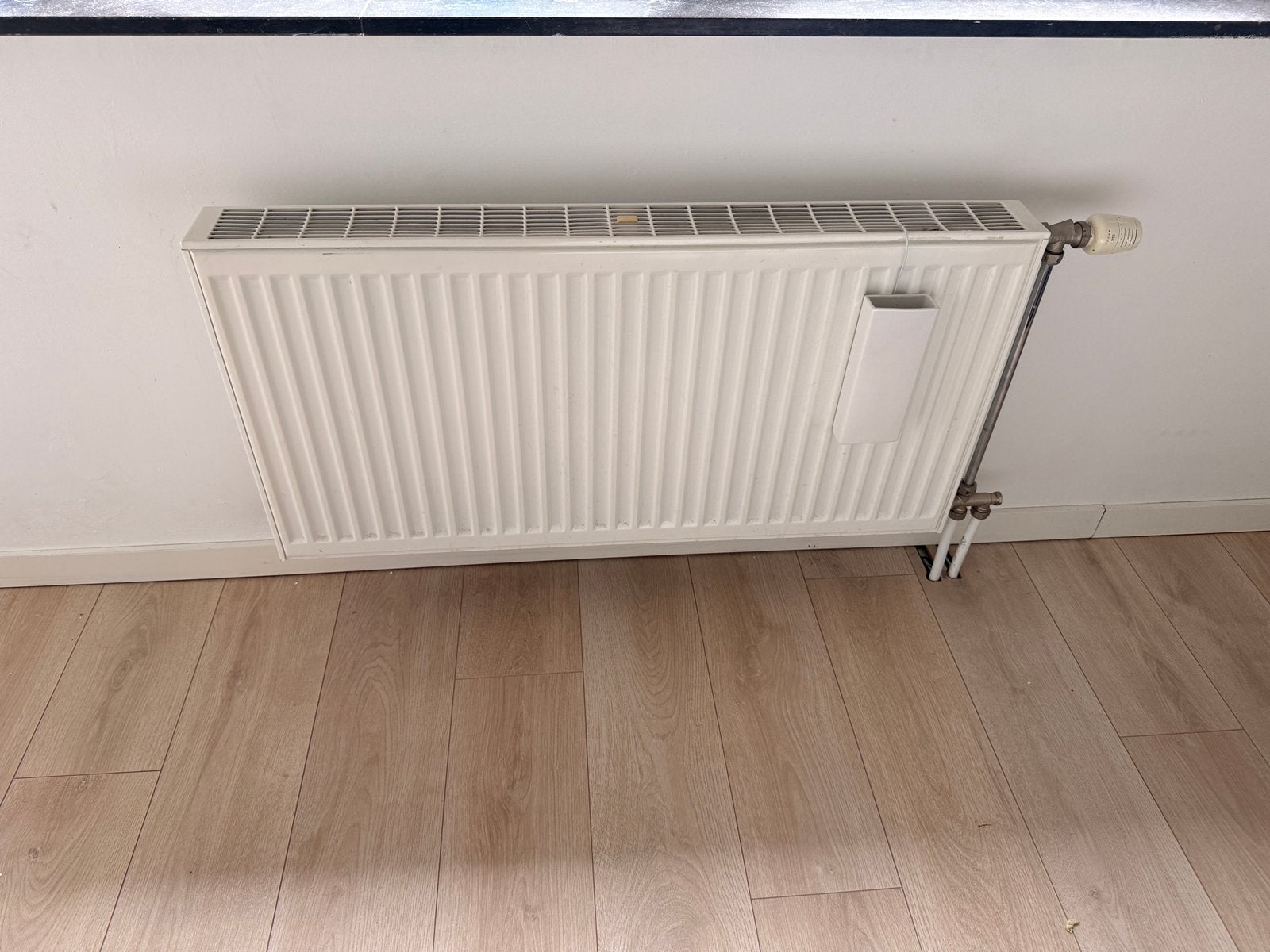 Radiator, Doe-het-zelf en Bouw, Ophalen, Zo goed als nieuw, Radiator