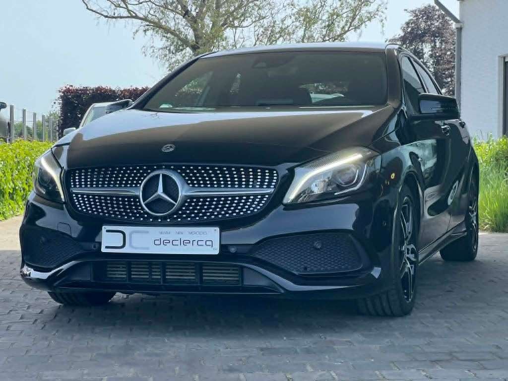 Mercedes A 180 AMG 2018 handgeschakeld, Auto's, 4 cilinders, Alcantara, 1595 cc, Bedrijf