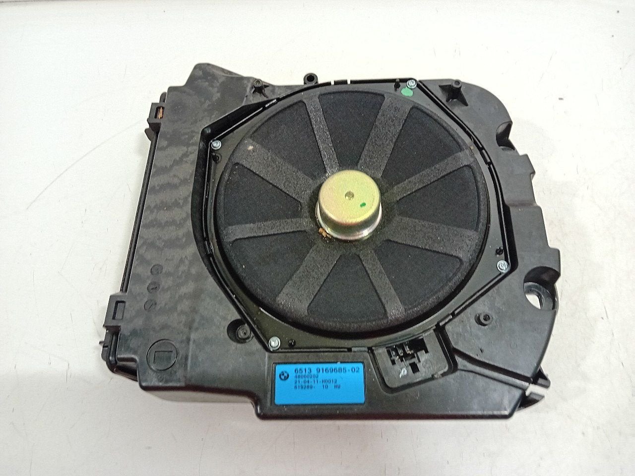 Subwoofer BMW 5 serie, Enlèvement ou Envoi, Van der Ven Autorecycling B.V., Onderdelen@venauto.nl, Ettenseweg 76, 4706 PB Roosendaal, The Netherlands