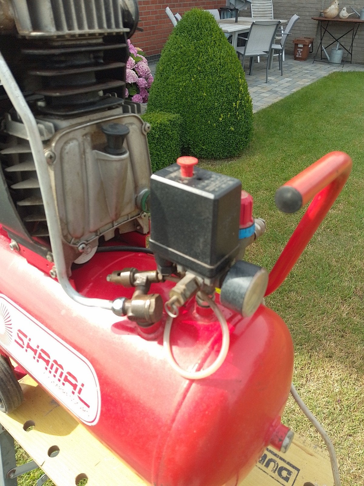 mobiele compressor, Ophalen, 6 tot 10 bar, Zo goed als nieuw, Minder dan 25 liter