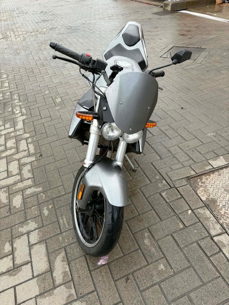 DERBI GPR NUDE 2004, Ophalen, 6 versnellingen, Gebruikt, 70 cc
