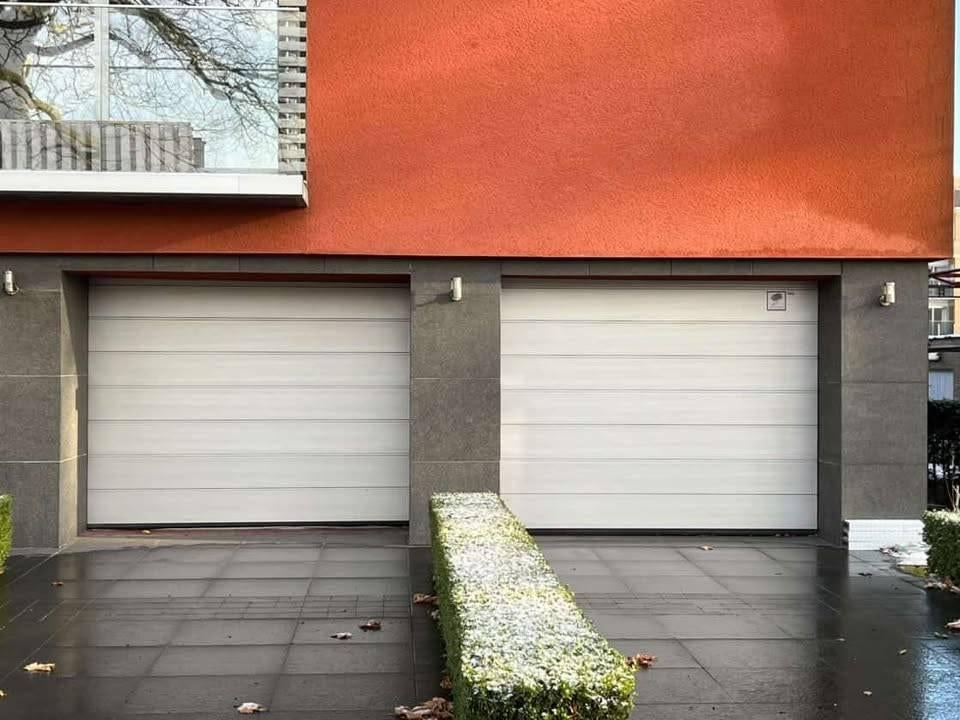 Garagepoorten (EPU40) INCL. Motor & Afstandsbediening, Doe-het-zelf en Bouw, Ophalen, 120 cm of meer, Metaal, 200 tot 215 cm