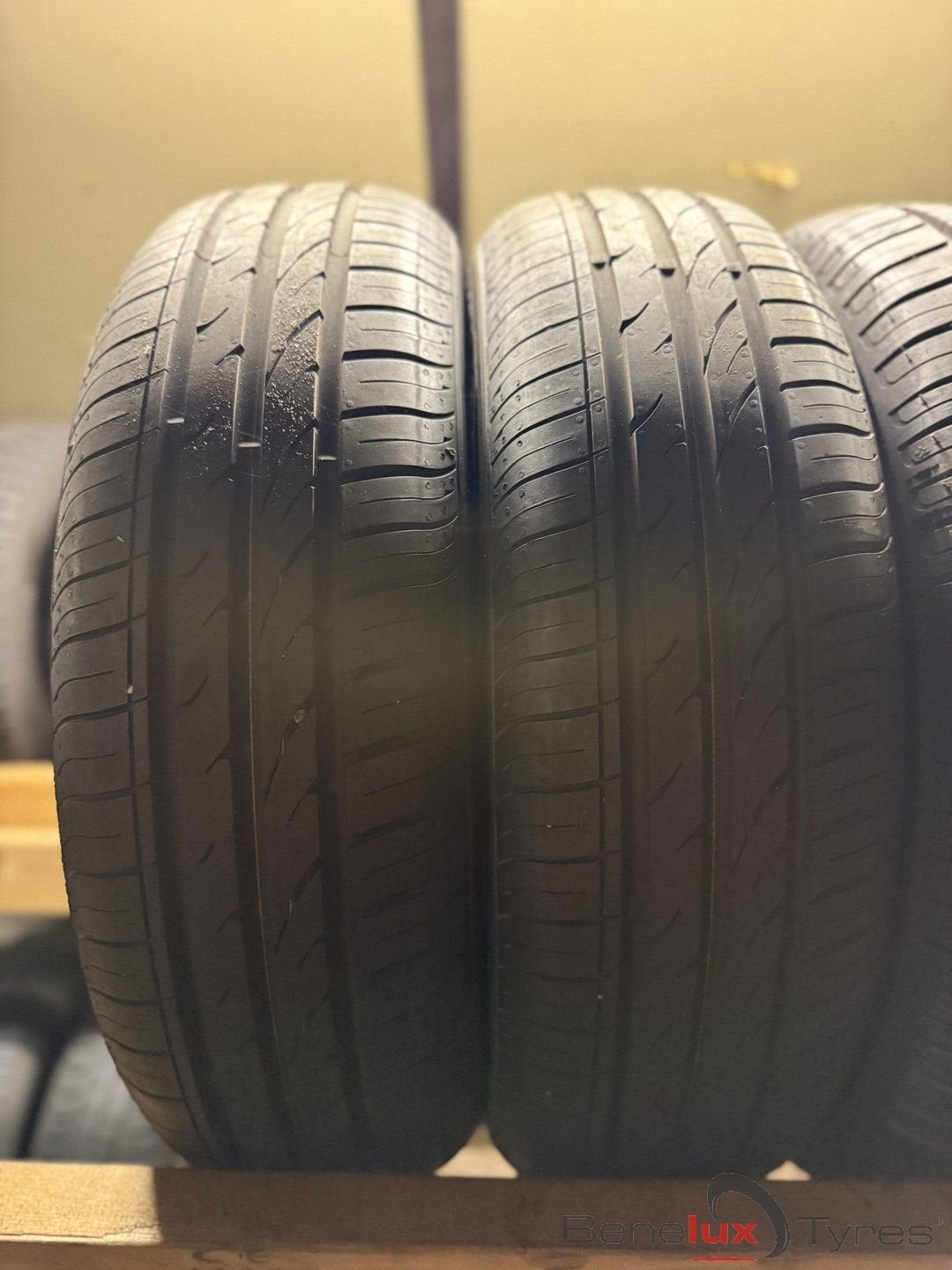 nieuw 165/65R15 Nexen 165/65 R15 165/65/15 1656515, Auto-onderdelen, 15 inch, -, -, Nieuw