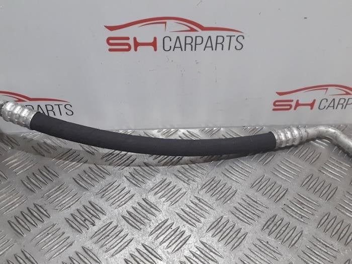 Tuyau clim d'un Mercedes CLK, 3 mois de garantie, Utilisé, -, -