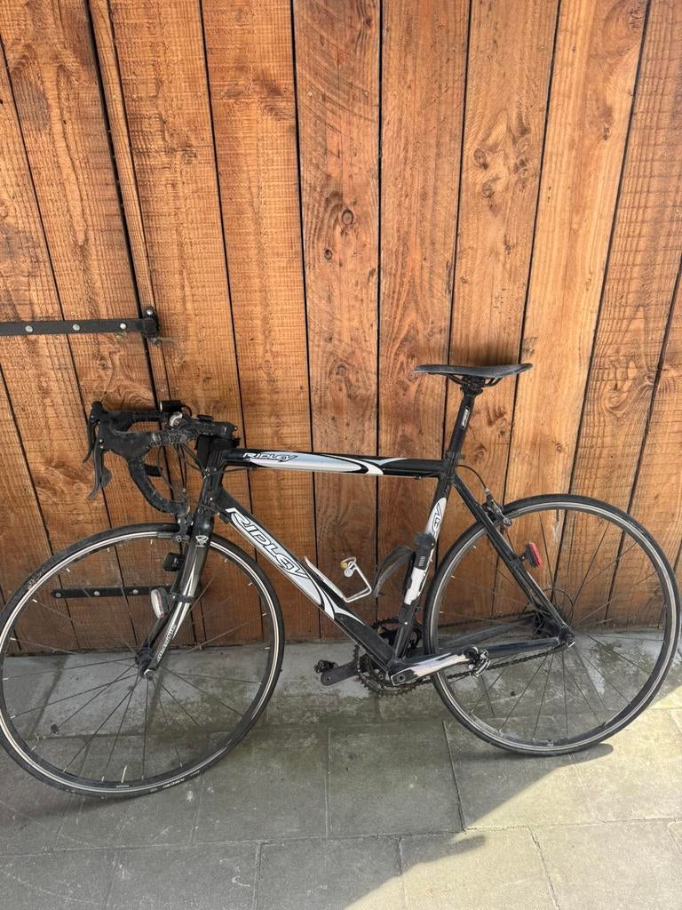 moderne koersfiets, Ophalen of Verzenden, Zo goed als nieuw