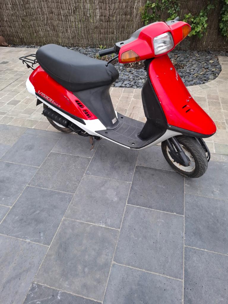 Honda vision B klasse, Enlèvement, Classe B (45 km/h)