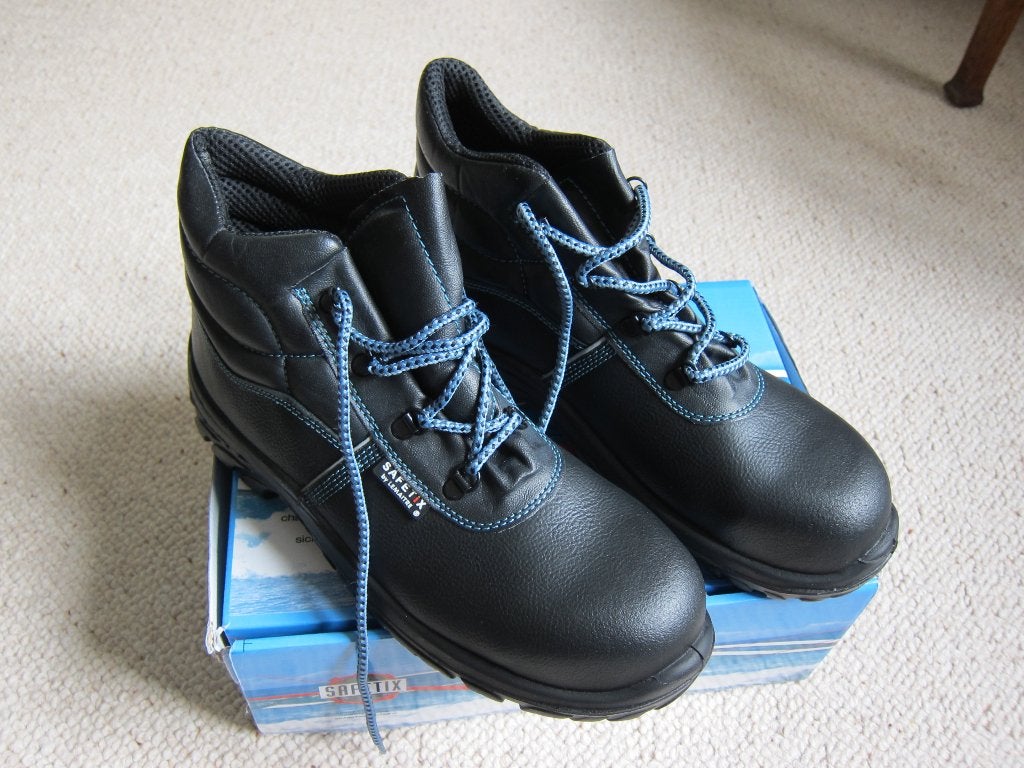 Bottes de travail / chaussures de sécurité, 43, Neuf, Enlèvement ou Envoi, AUTRE, Chaussures de travail