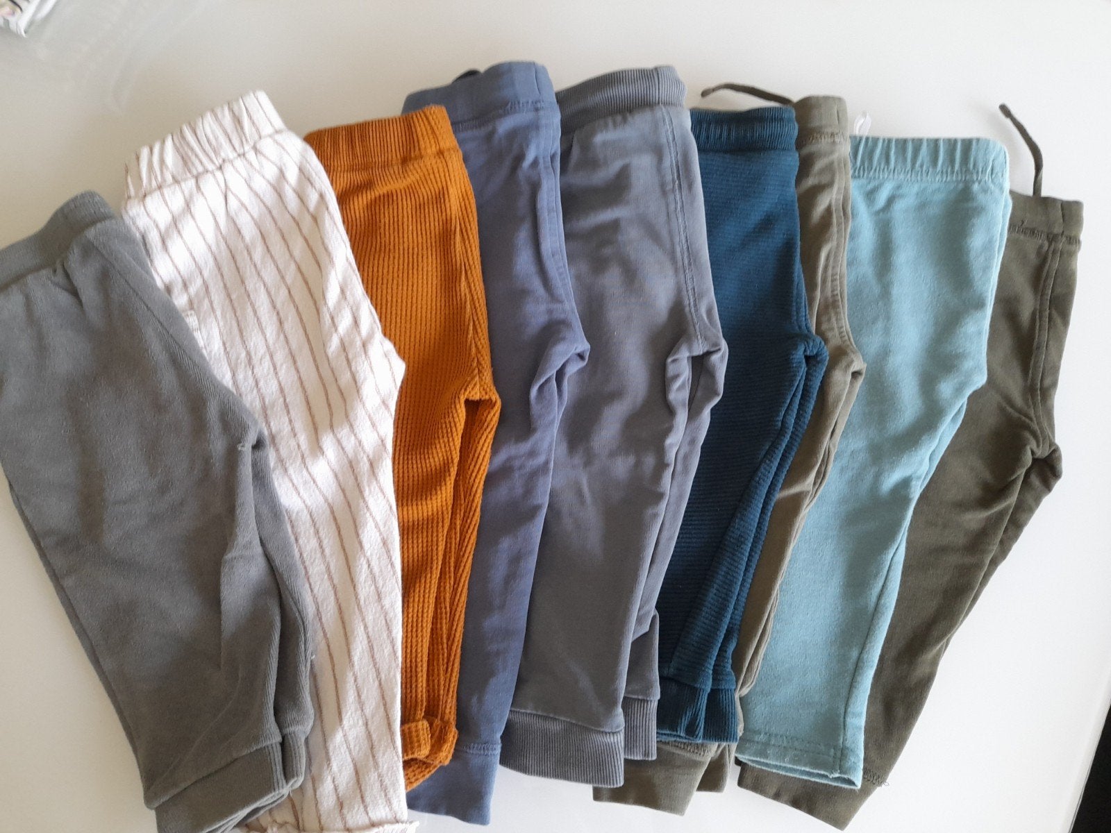9 (jongen) broekjes maatje 86, Enfants & Bébés, Enlèvement ou Envoi, Utilisé, Garçon ou Fille, Pantalon