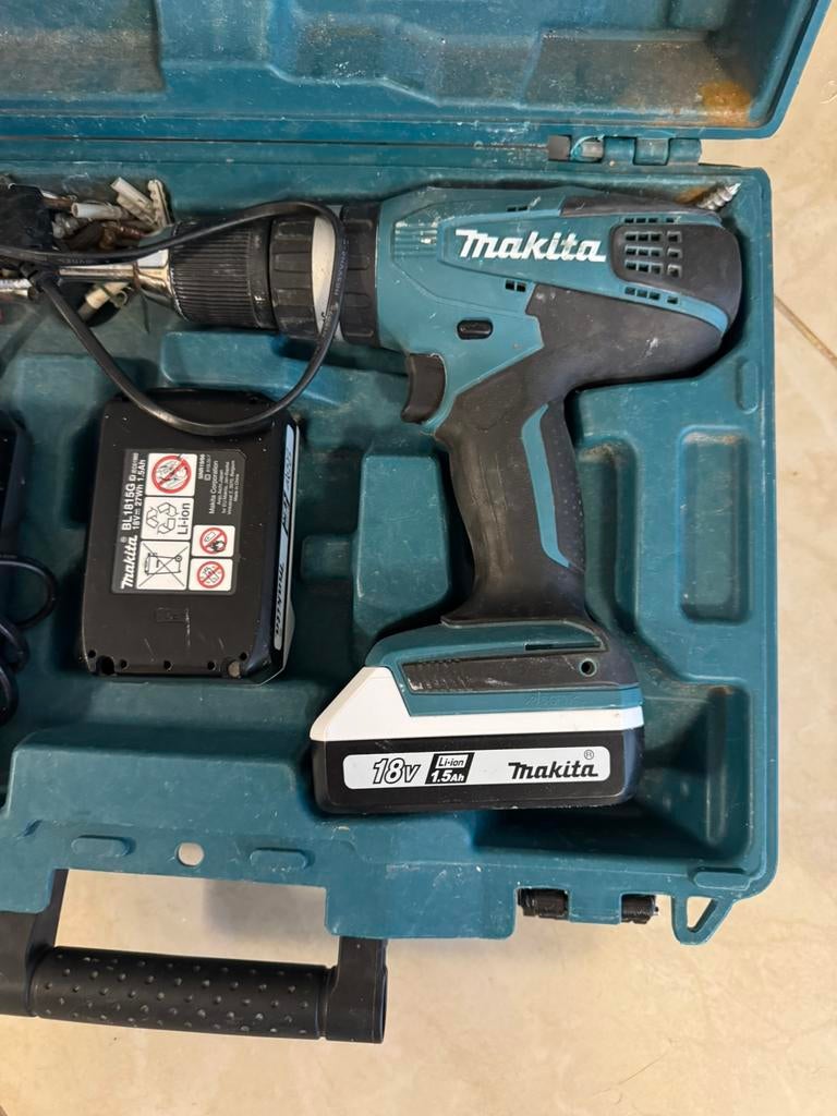 Makita schroevendraaier, Doe-het-zelf en Bouw, Gereedschap | Boormachines, Ophalen, Zo goed als nieuw