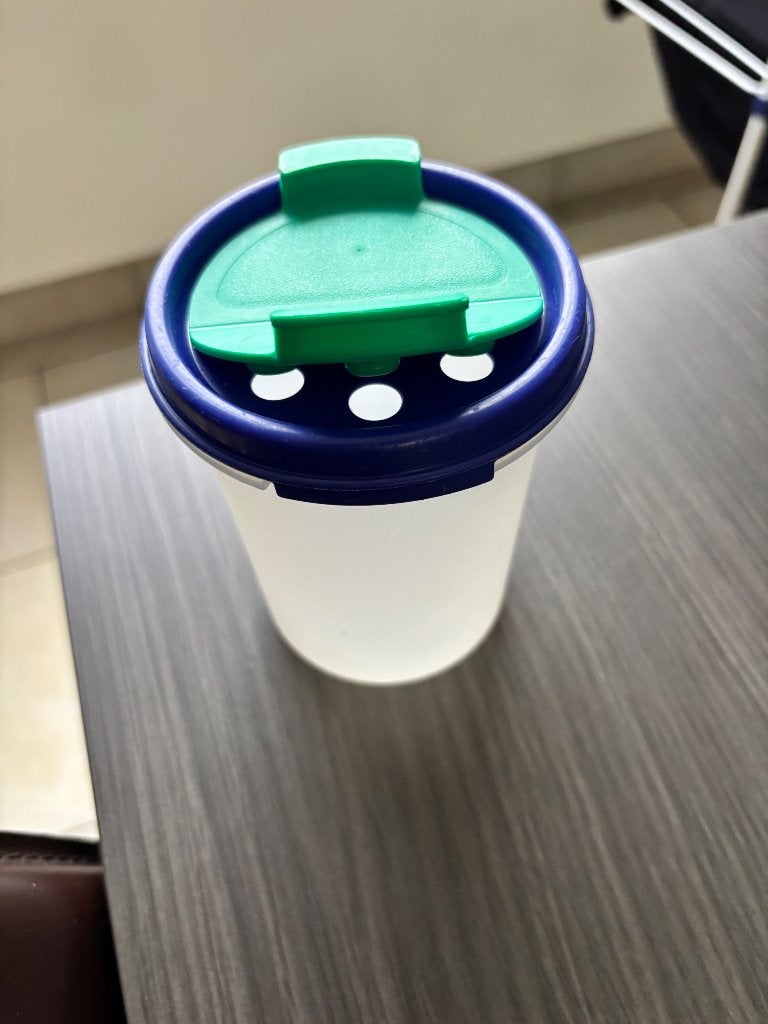 Tupperware hagelslag strooier, Enlèvement, Neuf