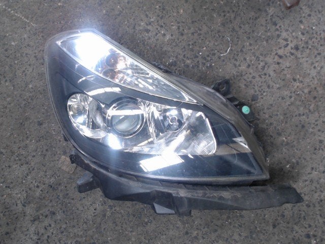 Optique avant gauche Renault Clio 3 2005-2009 LP/15632, Autos : Pièces & Accessoires, Enlèvement, Utilisé, Renault
