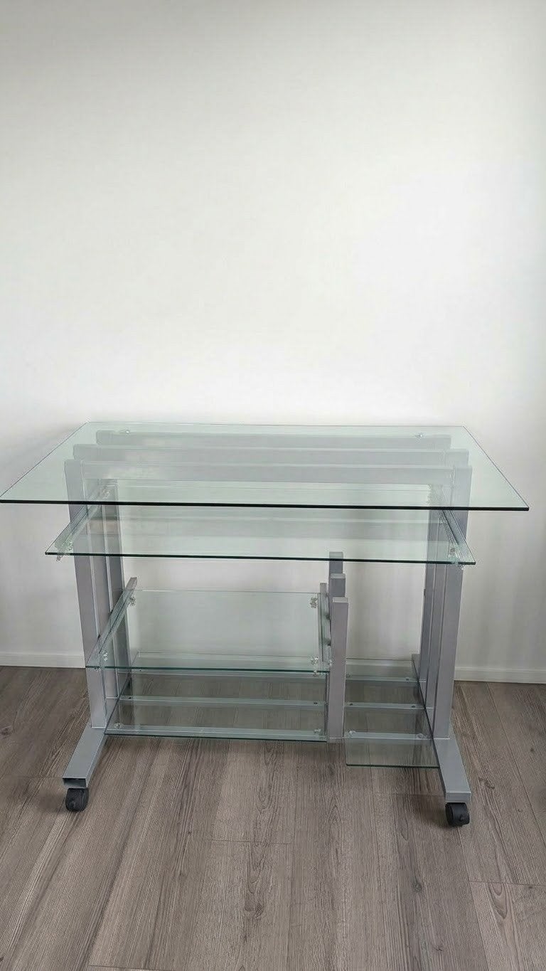 Modern en stevig glazen computerbureau op wieltjes, Ophalen, Zo goed als nieuw, Glas, 40 tot 80 cm