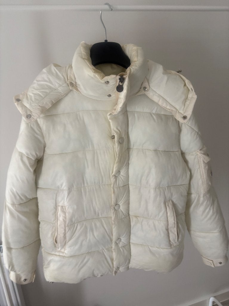 Moncler jas, Kleding | Heren, Moncler, Wit, Ophalen of Verzenden, Zo goed als nieuw
