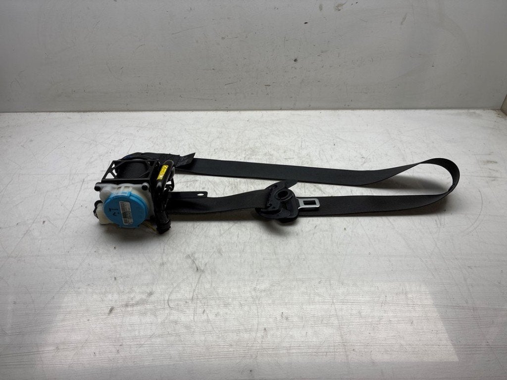 VEILIGHEIDSGORDEL LINKS VOOR Toyota Yaris III (P13), Gebruikt, Kundenbetreuung@toyota.de, Toyota, Toyota-Allee 2
50858  Köln, DE