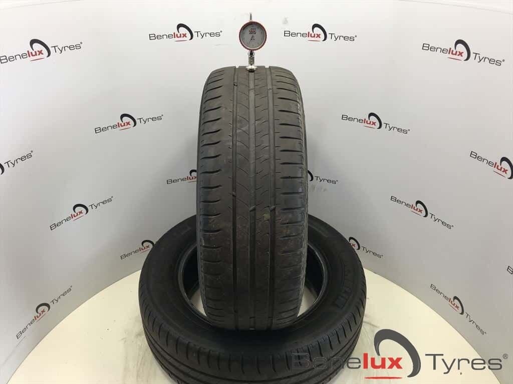 2of4 205/60R16 96V Michelin Energy Save 205/60 R16 205/60/16, Auto-onderdelen, Ophalen, Gebruikt, -, 205 mm