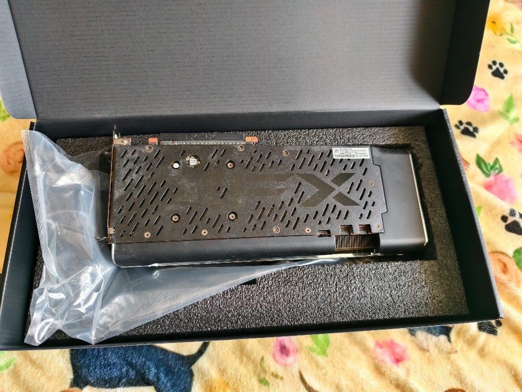 RX 5700 XT, Informatique & Logiciels, Enlèvement ou Envoi, Utilisé, GDDR4, AMD