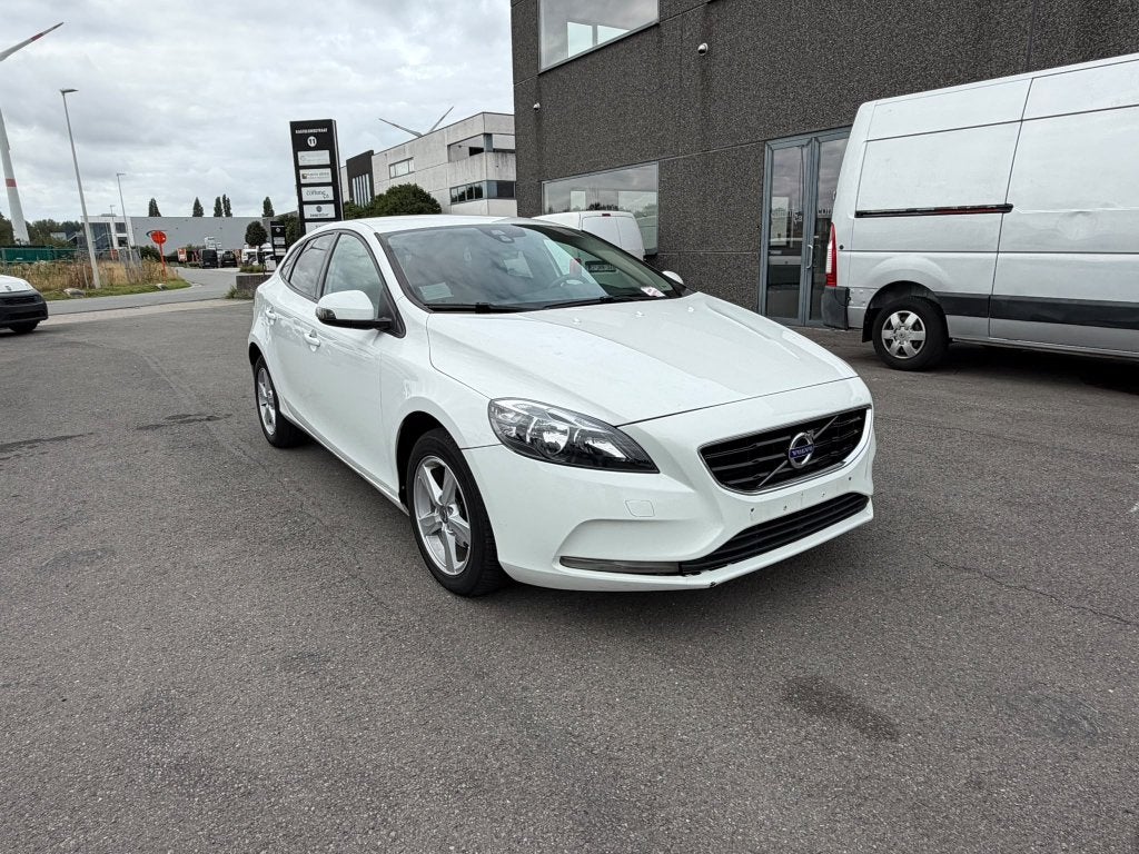 Volvo V40 (Stock ID 07297)