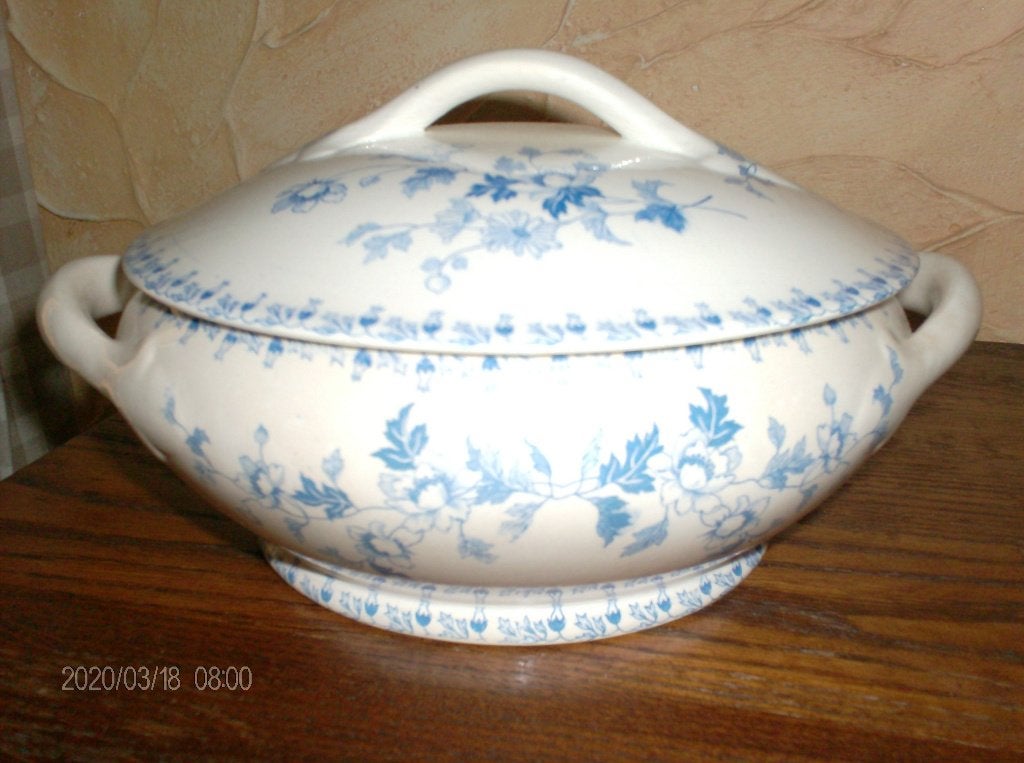 ancienne soupière 15€, Antiquités & Art, Enlèvement
