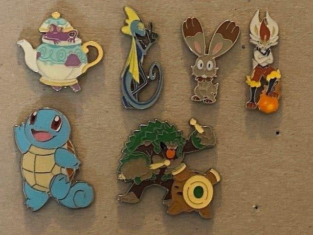 Lot de 6 épingles POKEMON originales, Enlèvement ou Envoi