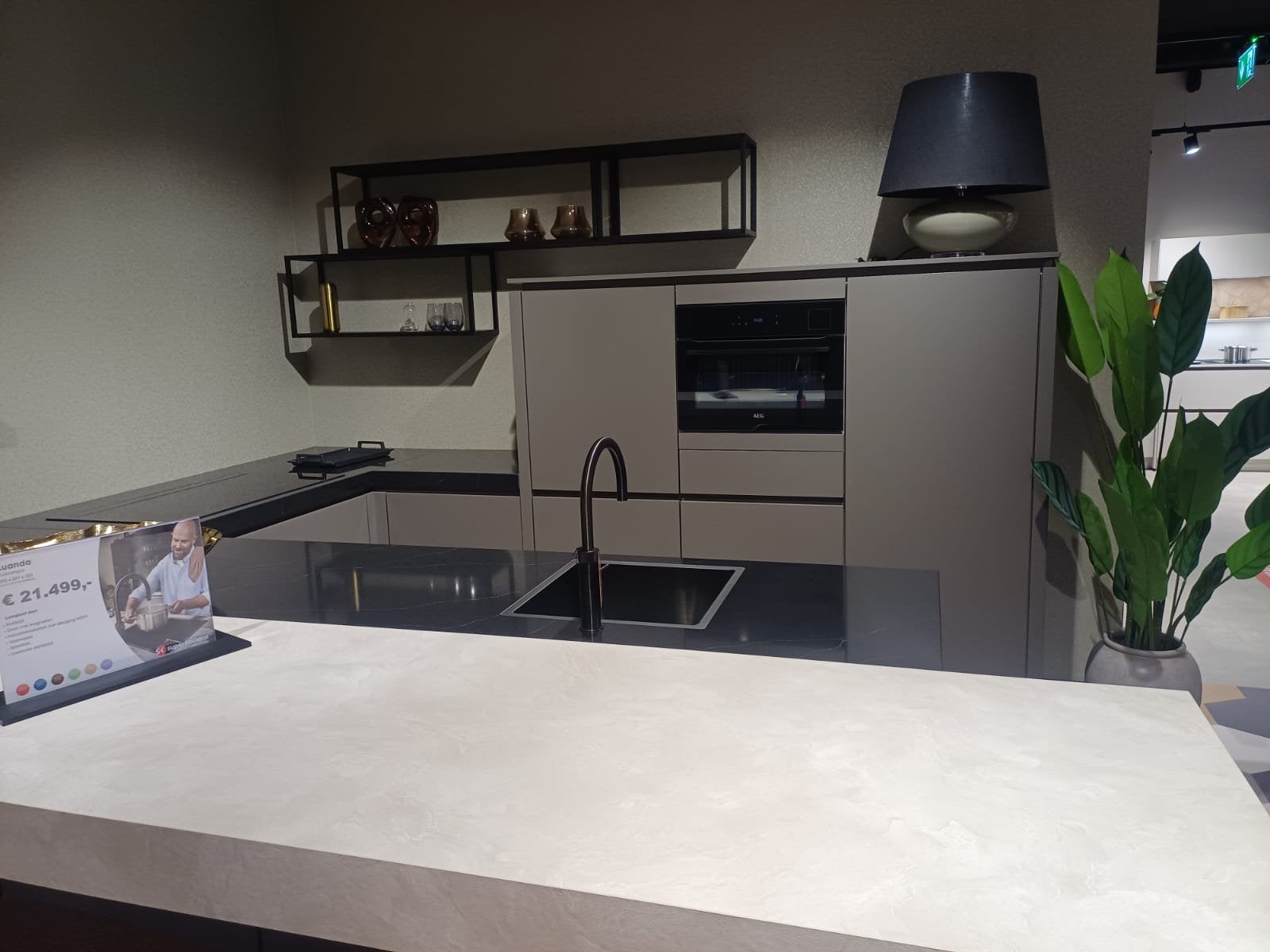 Nieuwe keuken, Huis en Inrichting, Keuken | Complete keukens, U-keuken, Verzenden, Nieuw, Kunststof
