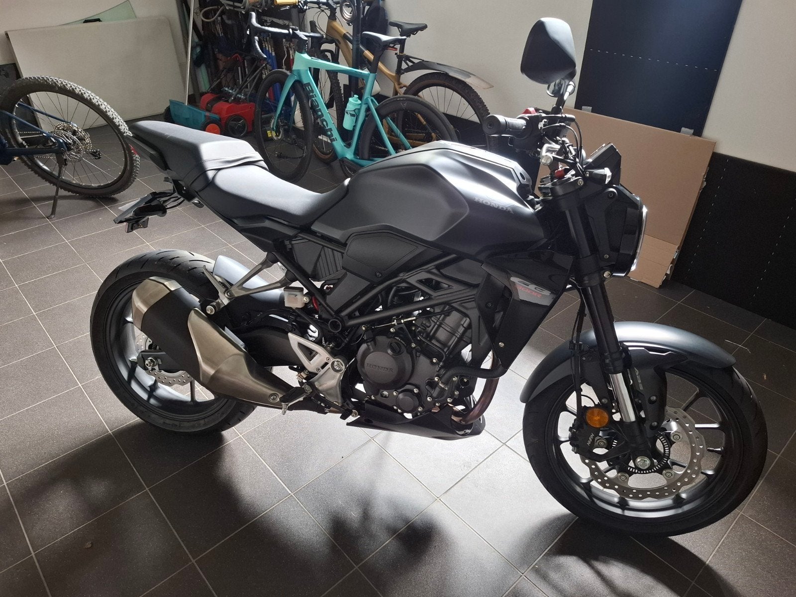 Motor honda CB300R model 2024, Nieuw, Particulier