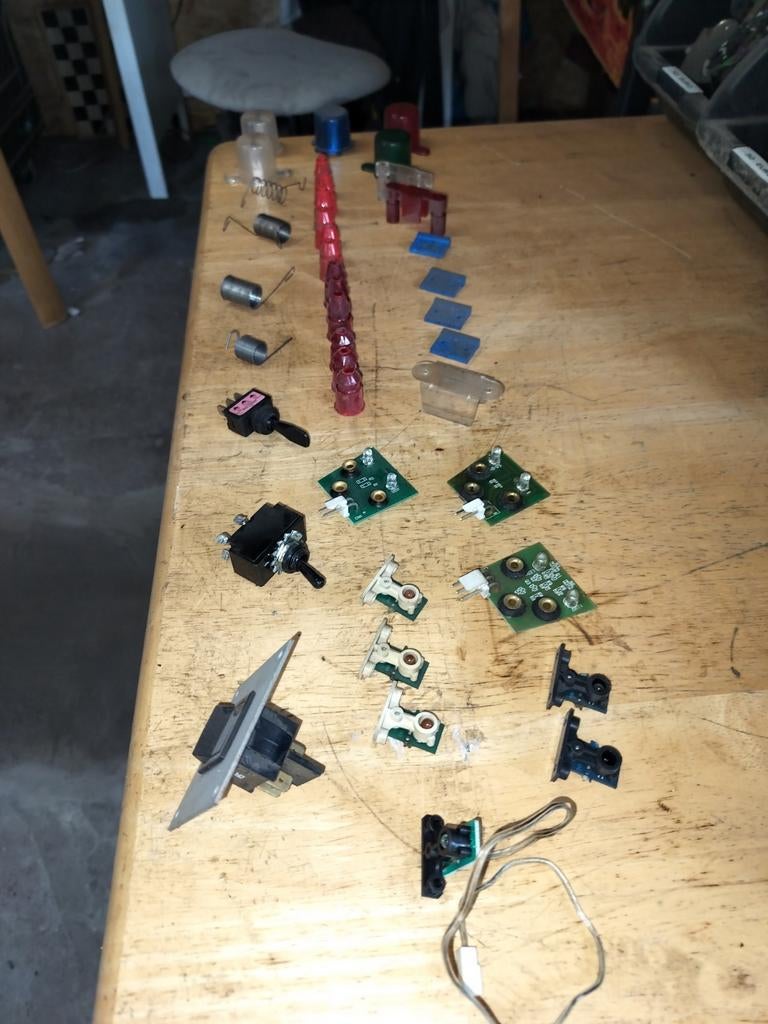 1lot diverse flipperkast onderdelen, Verzamelen, Ophalen, Flipperkast
