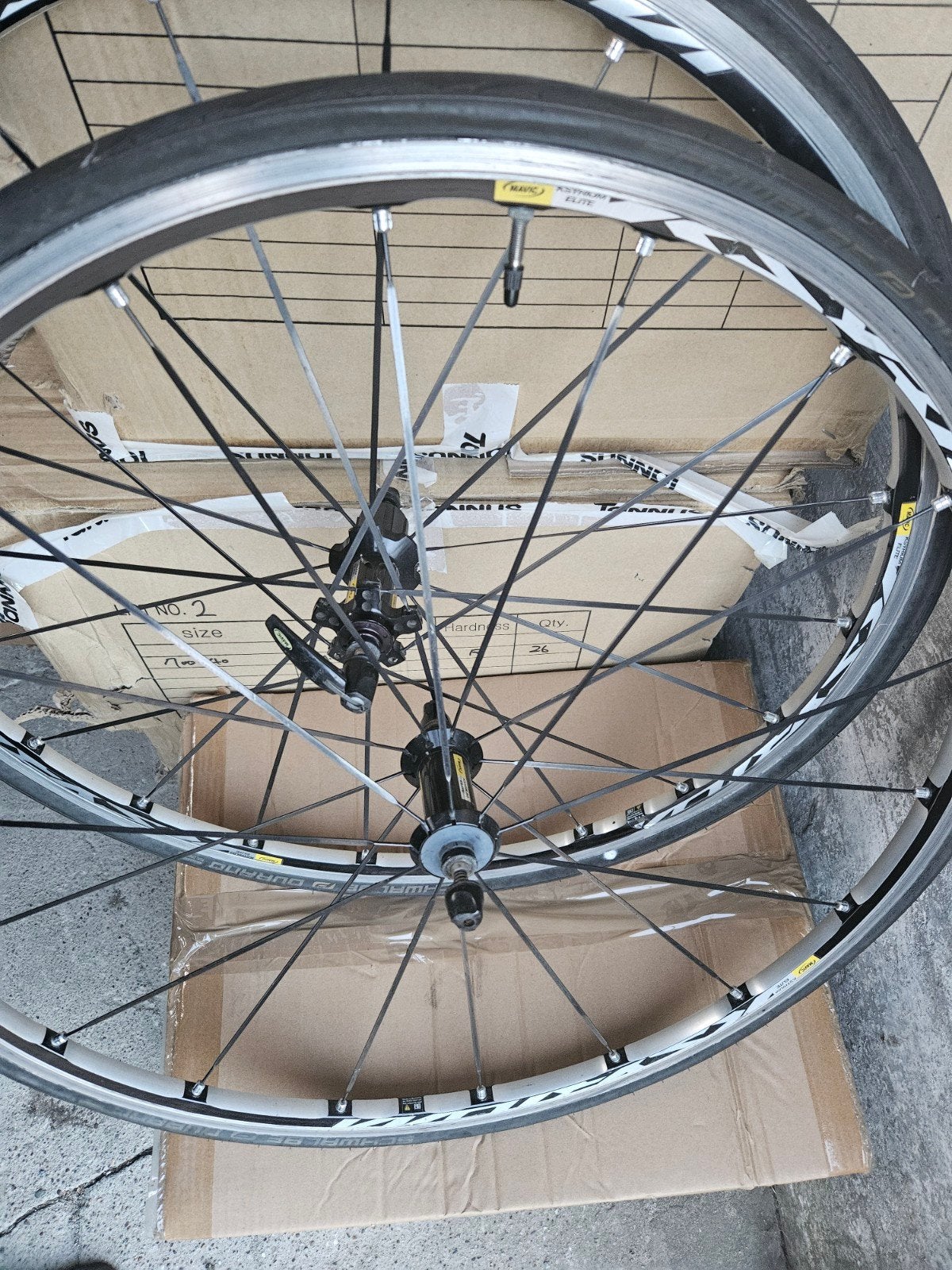 Mavic Ksyrium Elite Wielset (Velgrem)

​, Ophalen of Verzenden