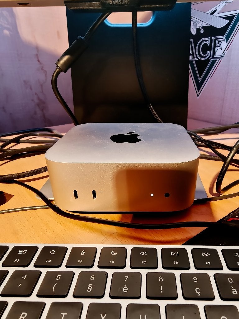 Mac MINI M4 SSD 1 Tera + ethernet 10gb, SSD, Comme neuf, Enlèvement, Mac Mini