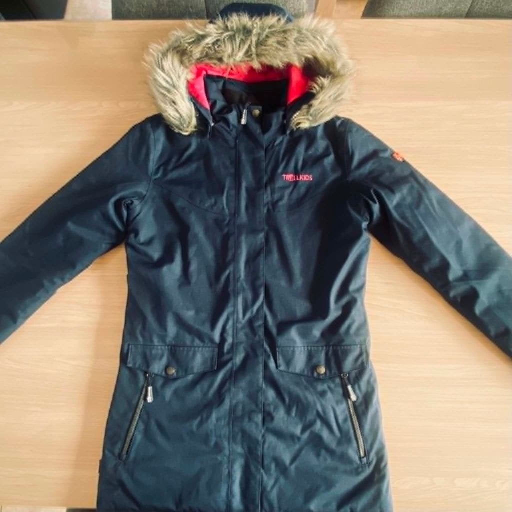 Winterjas - Trollkids - maat 176 / small - nieuwstaat, Kinderen en Baby's, Kinderkleding | Maat 176, Zo goed als nieuw, Meisje