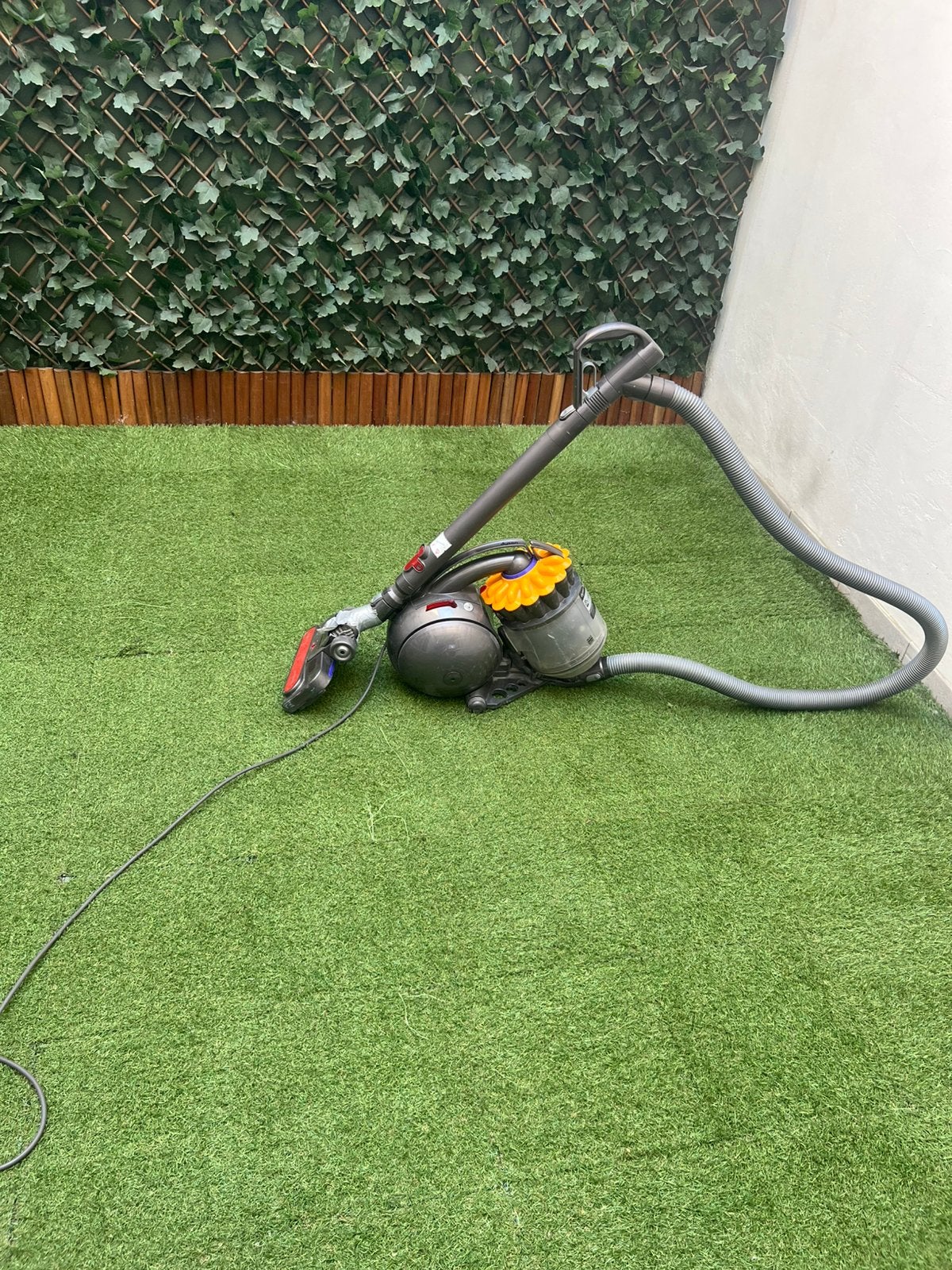 Stofzuiger, Elektronische apparatuur, Ophalen, Zo goed als nieuw, Dyson
